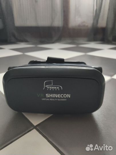 Виртуальные очки для телефона VR Shinecon