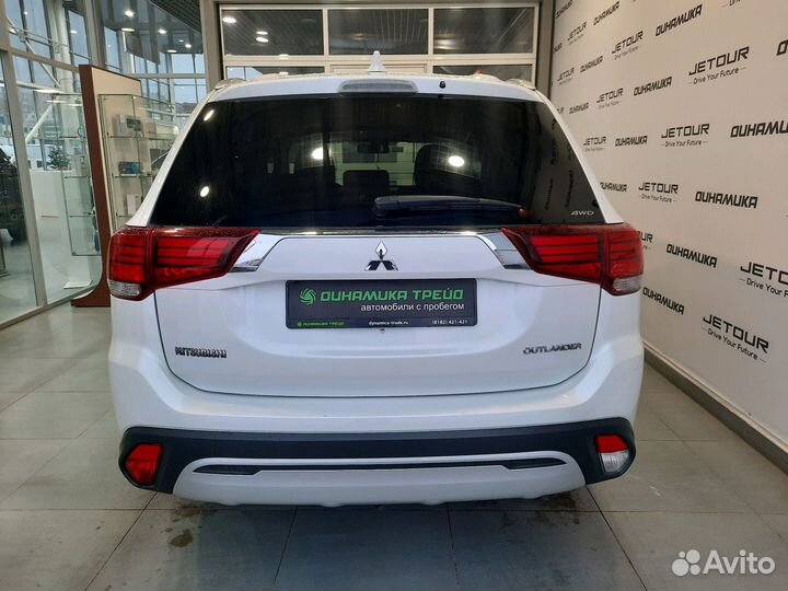 Mitsubishi Outlander 2.0 CVT, 2019, 79 765 км