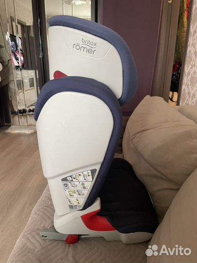 Автомобильное кресло britax romer