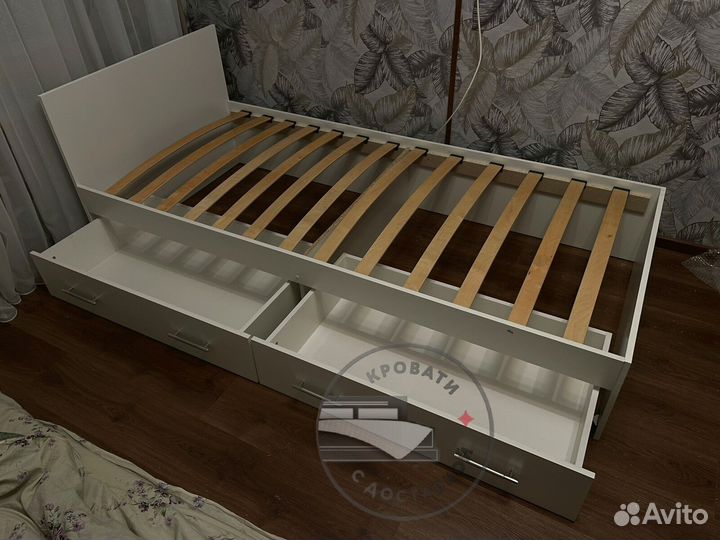 Кровать 90х200