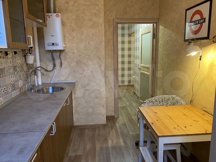 2-к. квартира, 50 м², 2/6 эт.