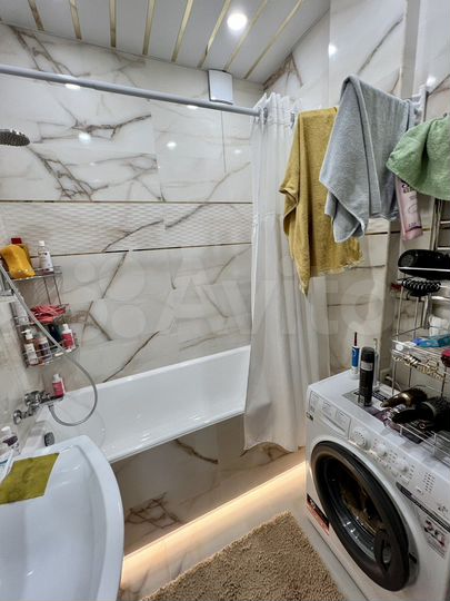 2-к. квартира, 60 м², 5/17 эт.