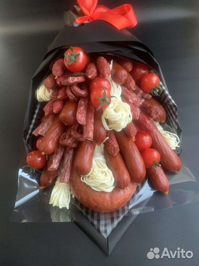Мужской колбасный букет