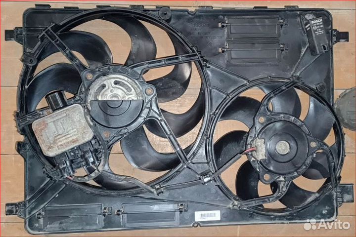 Диффузор вентилятора радиатора Volvo хс60 хс70 S80