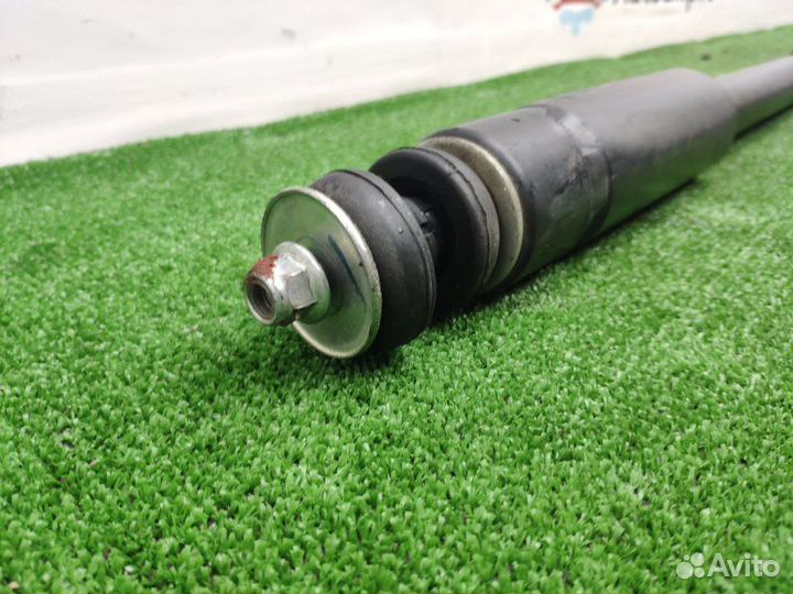 Амортизатор задний Honda Civic 4D R18A1 2009