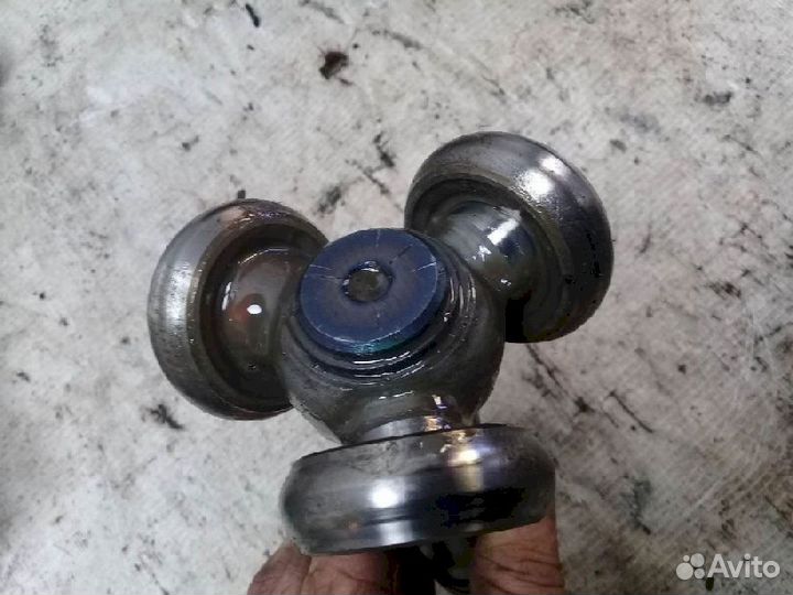 Трипойд Toyota Voxy azr60azr65