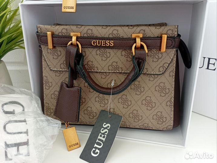 Сумки guess