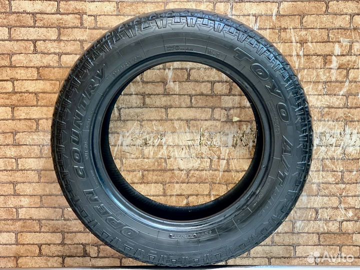 Toyo Open Country A/T Plus 225/65 R17