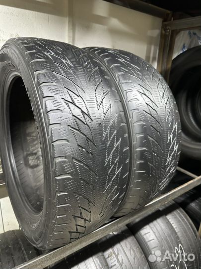 Nokian Tyres Hakkapeliitta R2 215/55 R17 98R