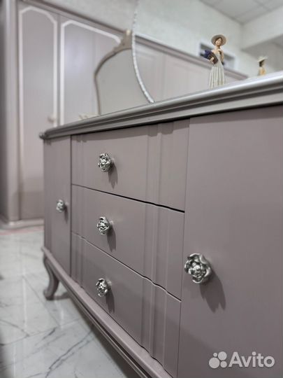 Спальный гарнитур Мия