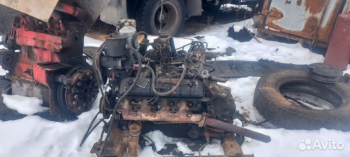 Двигатель змз523