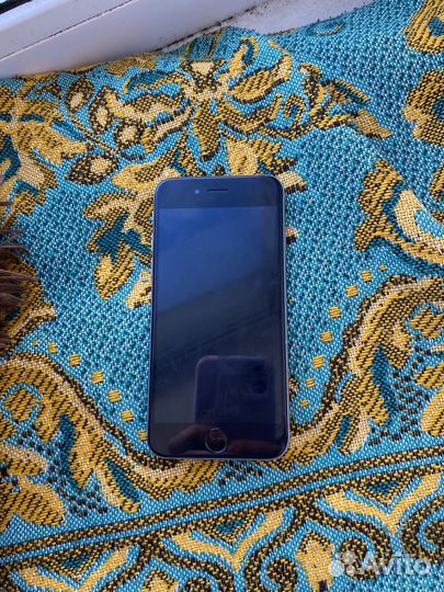 iPhone 6S, 64 ГБ