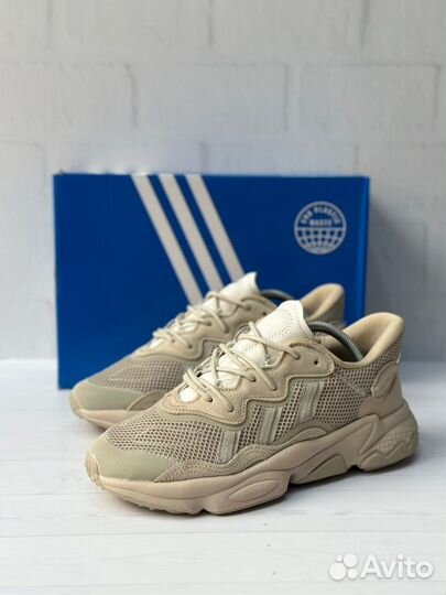 Кроссовки Adidas Ozweego