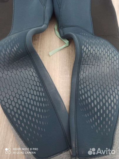 Гидрокостюм женский 5 мм новый