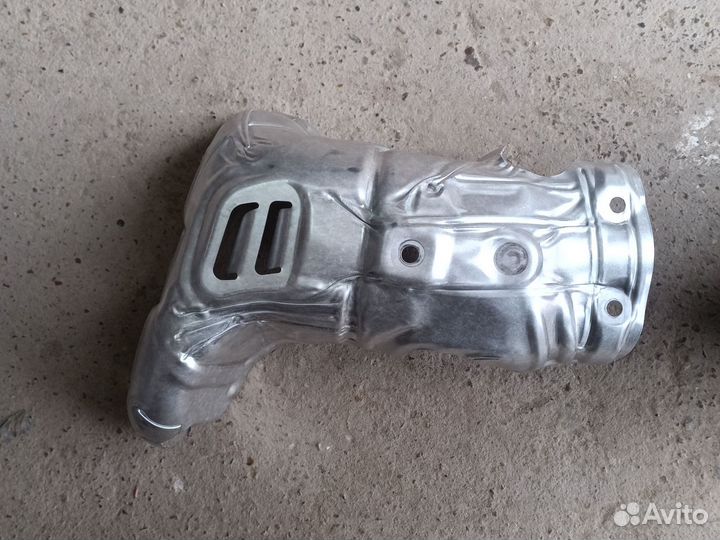 Защита выпускного коллектора renault logan 2