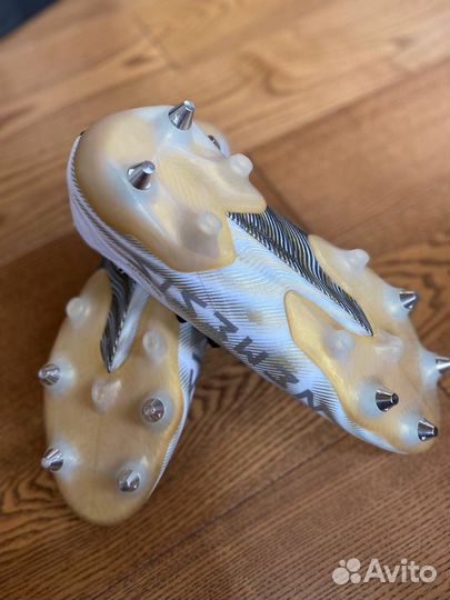 Бутсы Adidas Nemeziz.1 SG