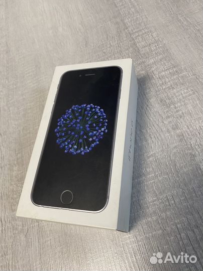 Коробка от iPhone