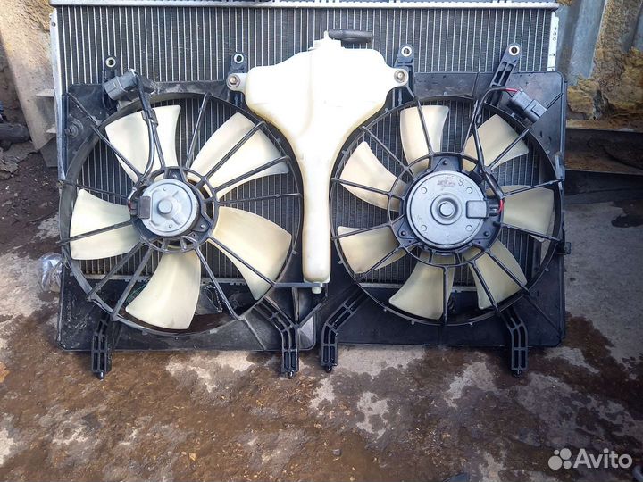 Honda Accord 7 рестайлинг диффузор радиатора