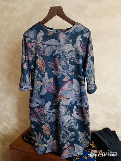 Платье женское