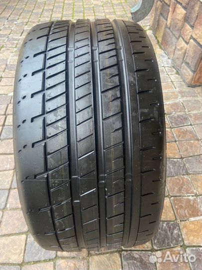 Bridgestone Potenza S007 245/35 R20 и 285/35 R20 100Y