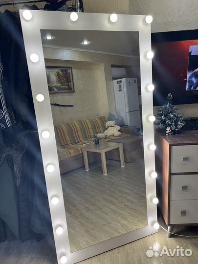 180*90, комплект ноых лампочек в подарок