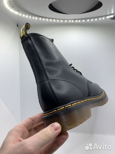 Зимние ботинки dr martens 1460 с мехом