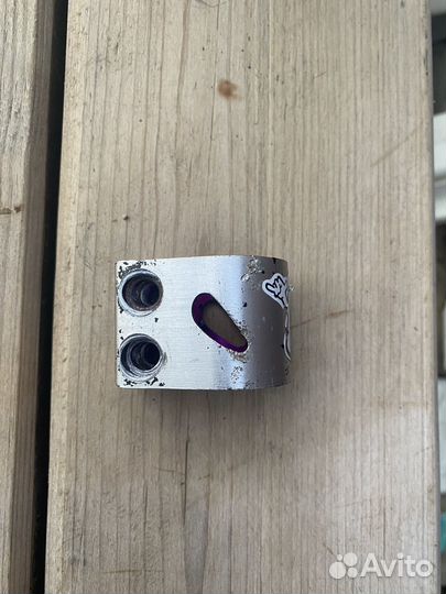 Зажим теч тим