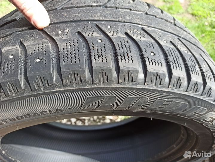 Bridgestone Ice Cruiser 7000 235/55 R18 104