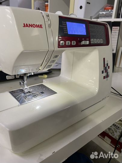 Швейная машина janome 608 QDC