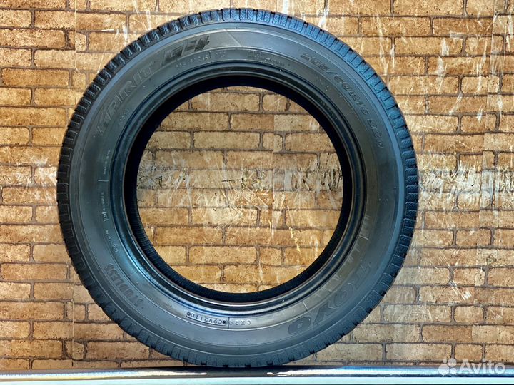 Toyo Observe Garit G4 205/60 R16 92Q