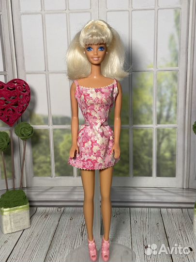 Chic Barbie 1996