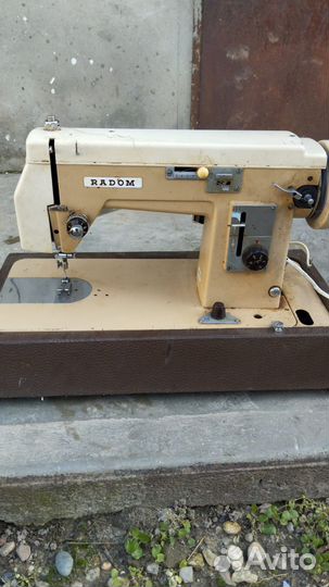 Швейная машинка