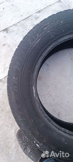 Bridgestone Blizzak Revo2 215/60 R16
