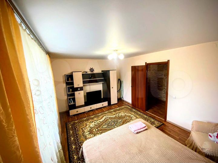 2-к. квартира, 56 м², 4/9 эт.