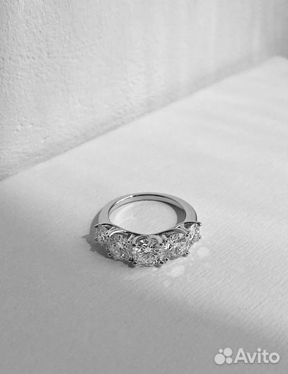 Кольцо 3,6ct с бриллиантами муассанитами