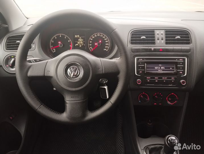 Volkswagen Polo 1.6 МТ, 2015, 80 449 км