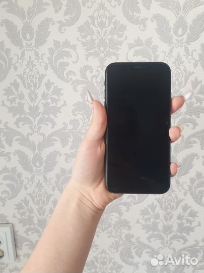 iPhone Xr, 128 ГБ