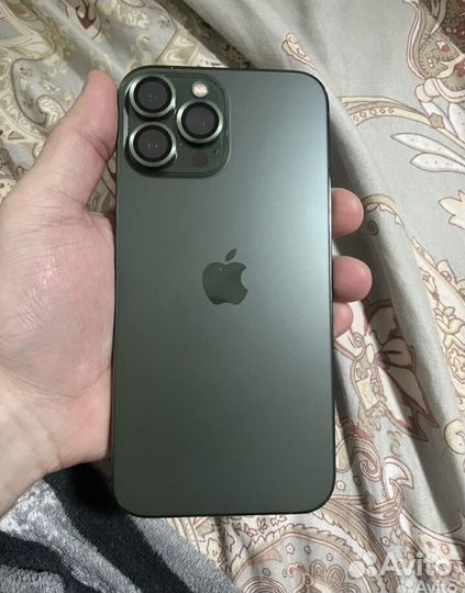 Продажу iPhone 13 про Макс