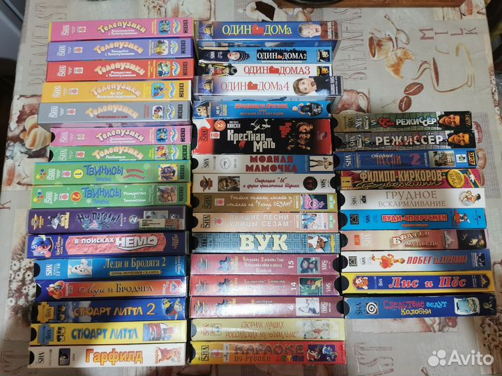 Видеокассеты 42шт