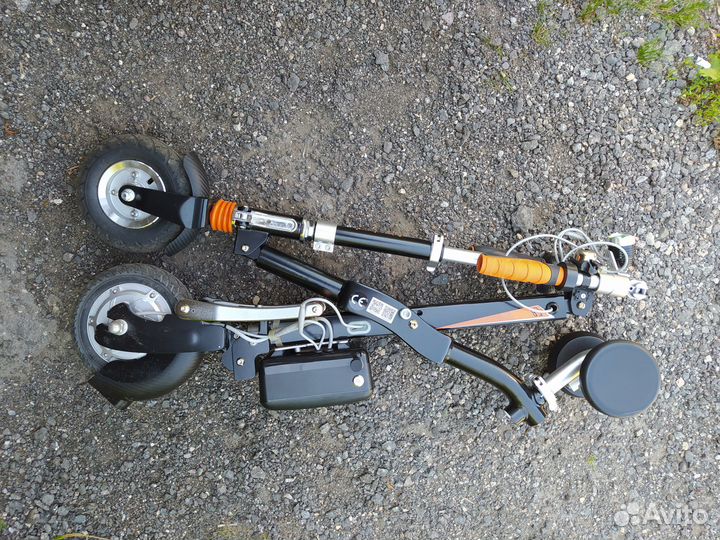 Электроскутер Airwheel E6