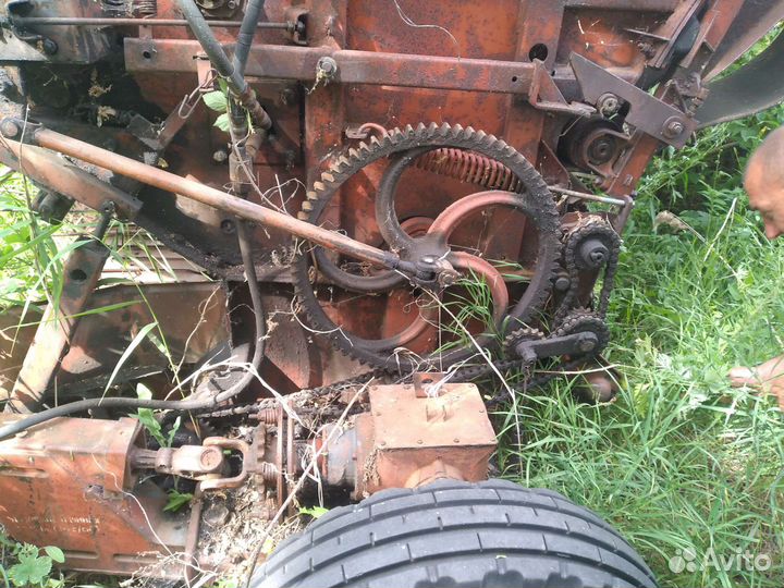 Пресс-подборщик БобруйскСельмаш ПР-145С, 1996