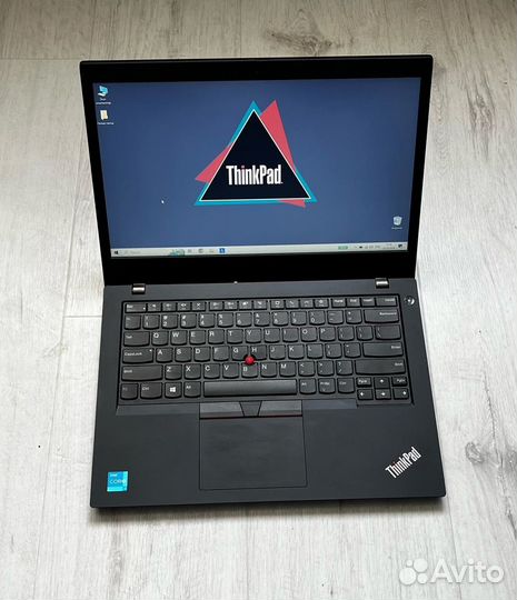 Новый Lenovo ThinkPad i3-1115G4/16GB/256GB M.2