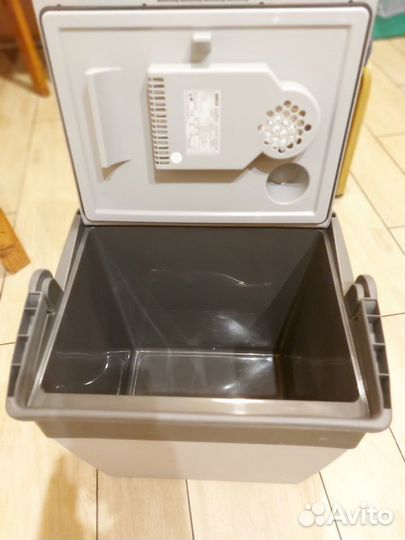 Автохолодильник Waeco Coolfun sc30