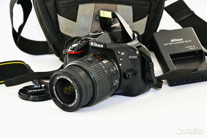 Nikon D3300 24.2MP цифрозеркалка Kit AF-S VR 18-55