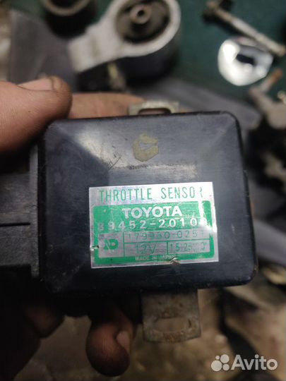 Тойота карина е