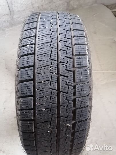 Kapsen Eleve AT5 2.25/50 R17