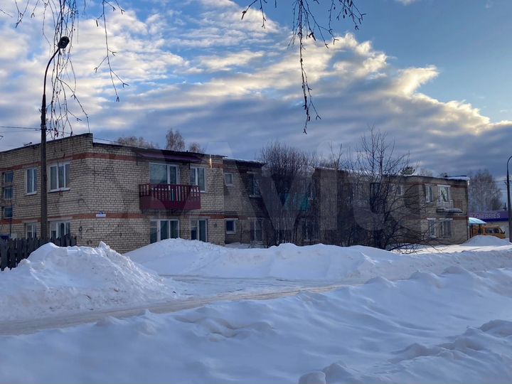 3-к. квартира, 64 м², 1/2 эт.