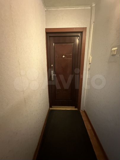2-к. квартира, 50 м², 3/5 эт.