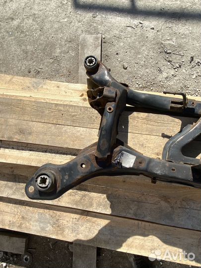 Подрамник задней подвески Volvo xc60