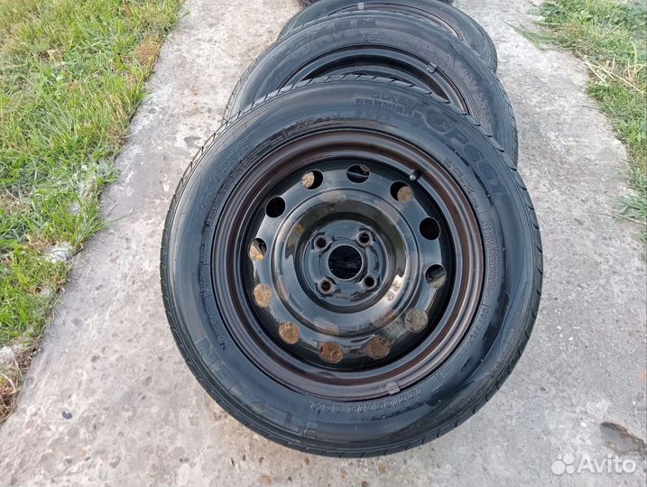 Nexen CP 661 185x65 r15